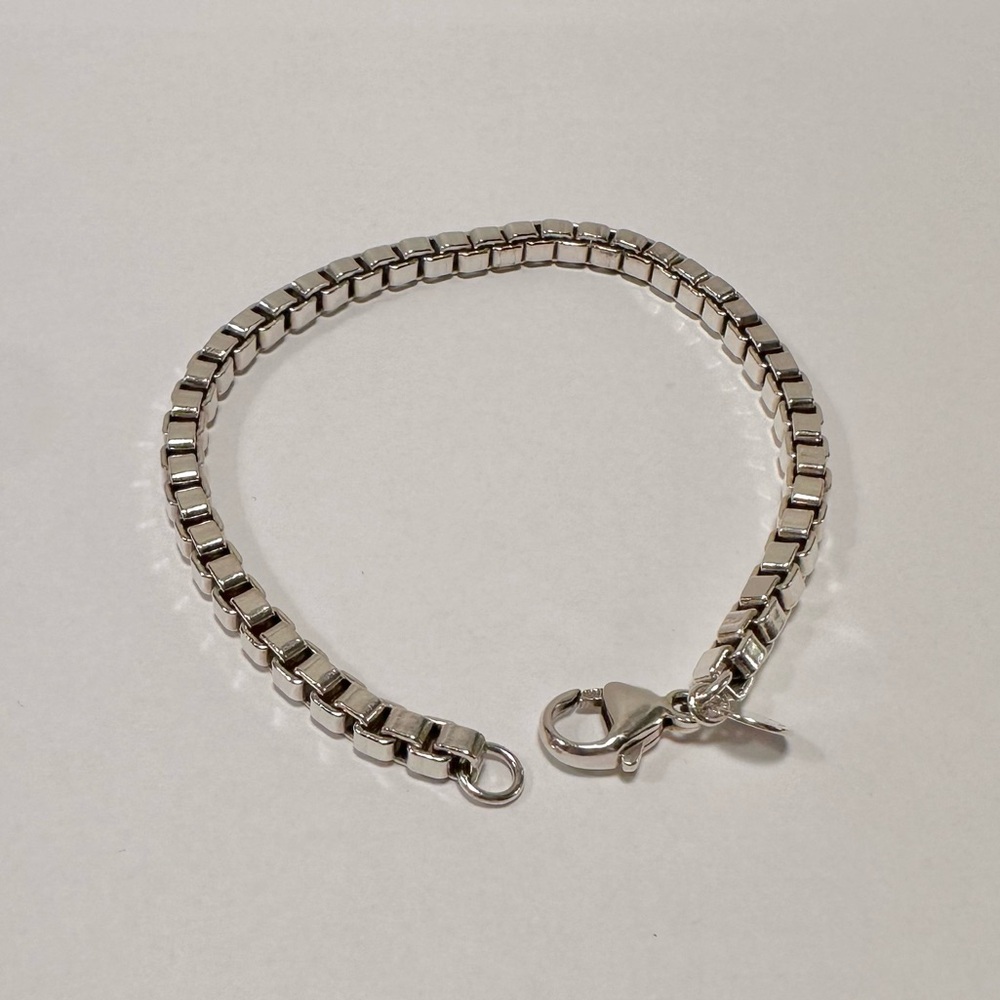 Tiffany Venetian Bracelet in sterling silver!
